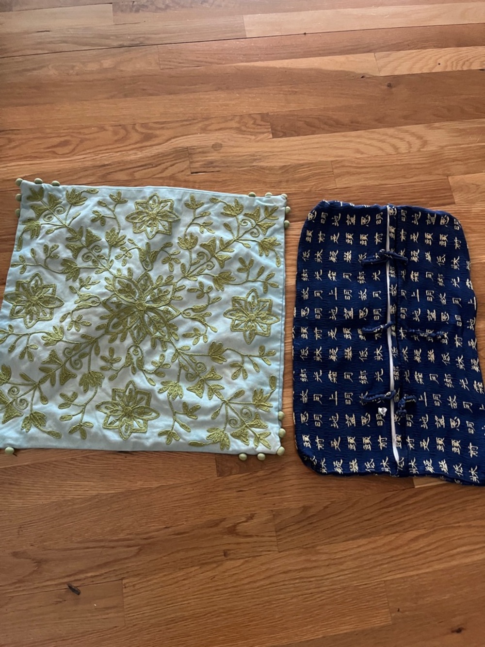 ❤️ 6 for 20 ❤️ Embroidered Floral Green and Navy patterned pillow covers